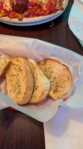 Gina's Italian Kitchen & Tavern photo 8